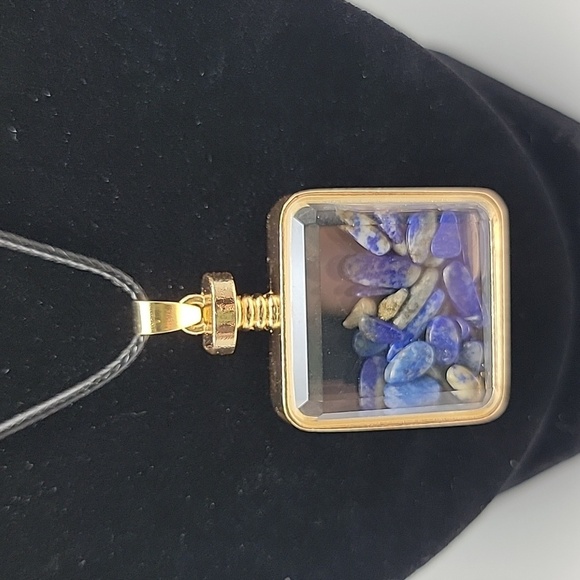Unbranded Jewelry - 30x42mm Genuine Lapis Lazuli Chips  Necklace Gold Tone Square Window Box Pendant